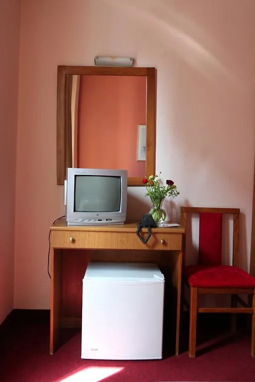 Emporikon Hotel Thessaloniki 2*,  Greece